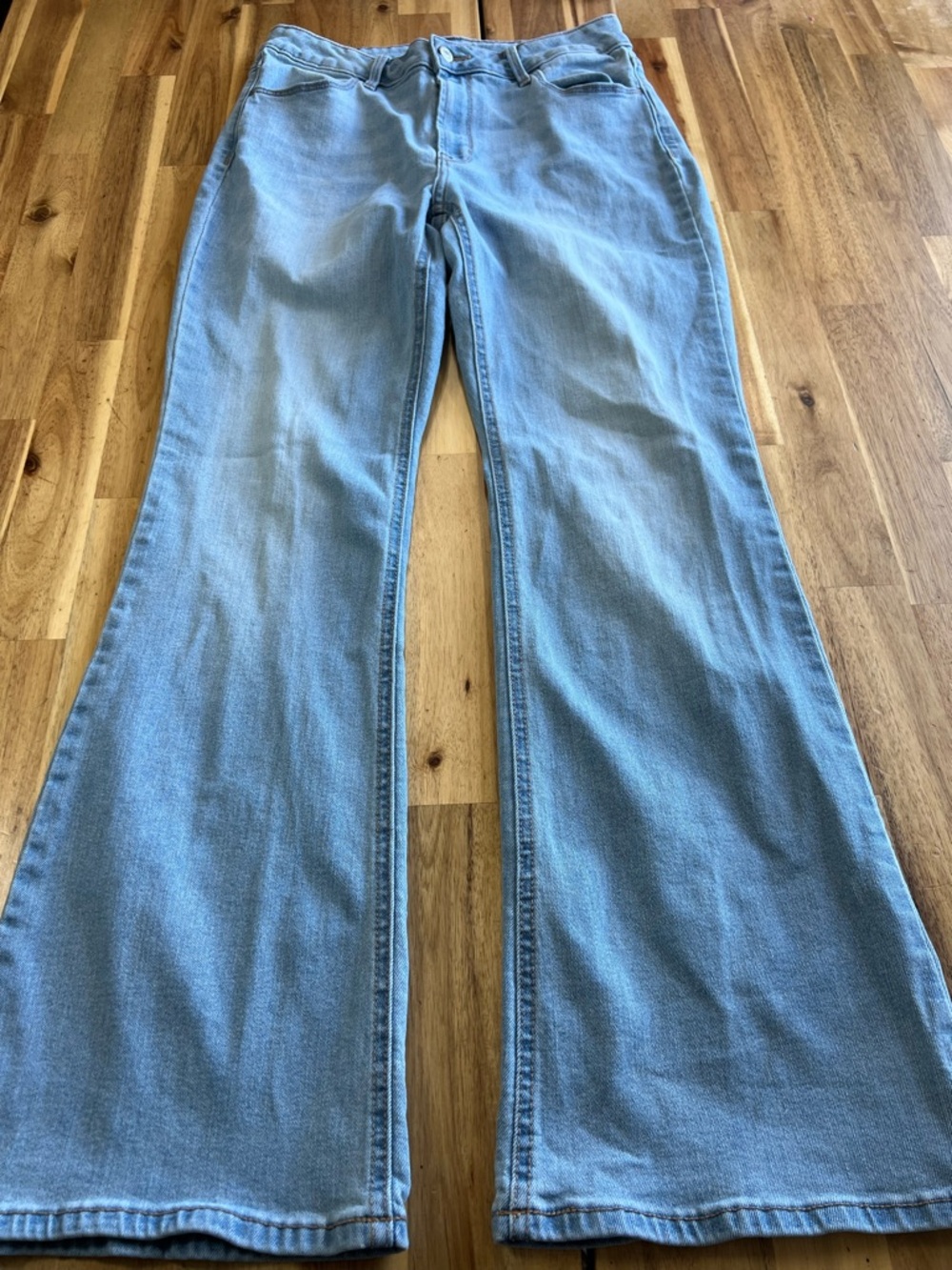 Old Navy WOW Flare Jeans High Rise Light Wash Bell Bottom Denim Size 10